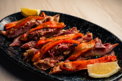 Morro de cerdo a la brasa
